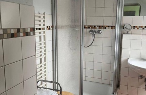 Schwerin Apartment | Vacation apartment 3, top floor, 1 bedroom - Ferienwohnungen MittenDrin