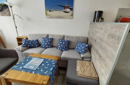 Thiessow Apartment | Vacation apartment Ahoy: beachside retreat for 4 people with terrace and WiFi
