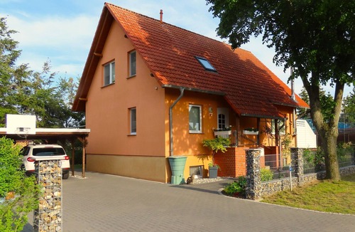 Garz Apartment | Vacation apartment Alona - Alona