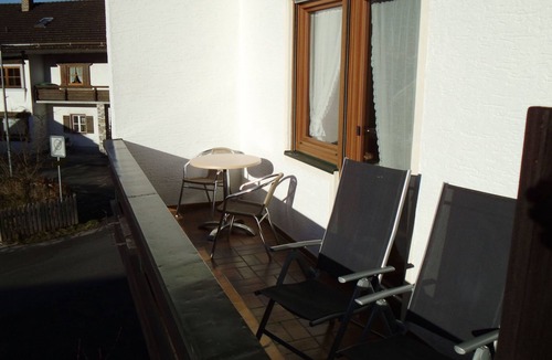 Inzell Apartment | Vacation apartment Ammersee for 2 persons, 1 separate bedroom, balcony, 64 sqm