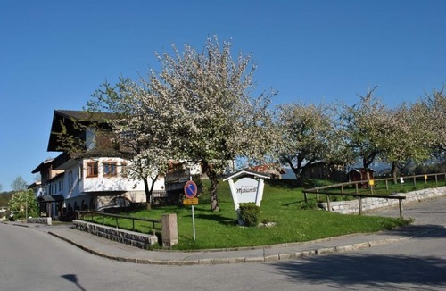 Rohrdorf Apartment | Vacation apartment/apartment for 5 guests with 43m² in Rohrdorf (266201)