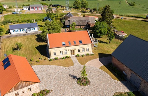 Liepe Apartment | Vacation apartment/apartment for 6 guests with 140m² in Liepe (307227)