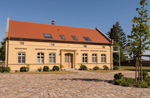 Liepe Apartment | Vacation apartment/apartment for 8 guests with 140m² in Liepe (307228)