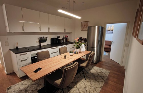 Neuhausen - Nymphenburg Condo | Vacation apartment at the Hirschgarten - centrally located
