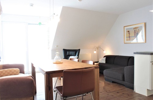 Oertzenhof Apartment | Vacation apartment "Blume" on Poel