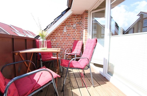 Ostseebad Boltenhagen Apartment | Vacation apartment/apartment for 6 guests with 75m² in Boltenhagen (305052)