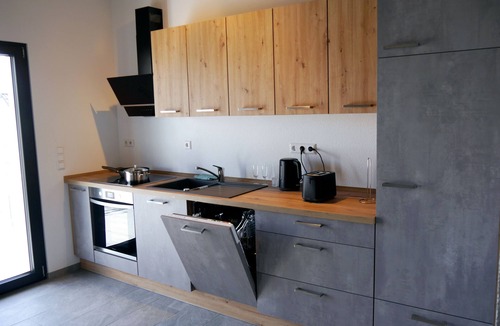 Eigeltingen Apartment | Vacation apartment Bodensee-Suedwind sustainable maisonette with alpine view