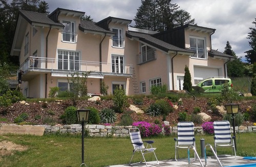 Thurmansbang Apartment | Vacation Apartment "Anita Benz" with Mountain View, Terrace & Garden
