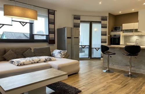 Wackersdorf Apartment | Vacation apartment Stefan 1st floor modern and high quality equipped