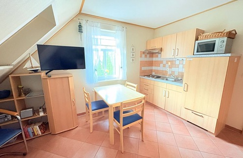 Mariendorf Apartment | Vacation apartment Flieder - small, quiet, pet-friendly - Holiday apartment Flieder: