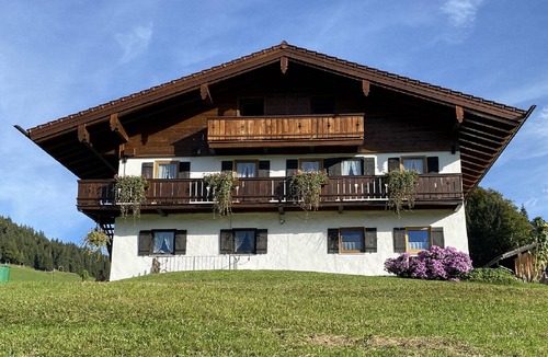 Ramsau bei Berchtesgaden Apartment | Vacation apartment for 2-3 persons, shower/WC, south-facing balcony, TV, W-LAN