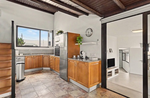 Tao Apartment | Vacation Apartment 'Guada' with Private Terrace, Wi-Fi and Air Conditioning