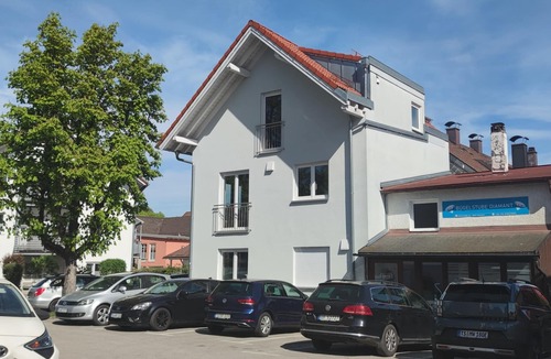 Traunstein Apartment | Vacation apartment in the small town house 35 sqm on the first floor