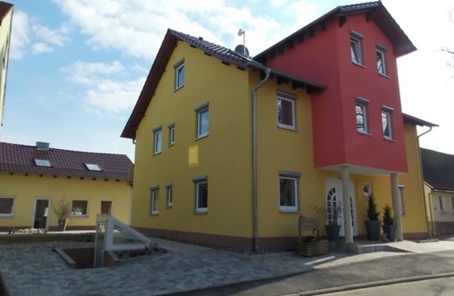 Rottingen Apartment | Vacation apartment in the idyllic district of Strüth