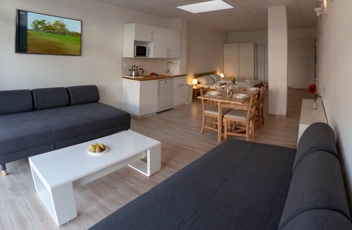 Sanderau Apartment | Vacation apartment in Würzburg city with terrace incl. parking spaces in front of the door