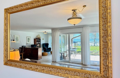 Nonnenhorn Apartment | Vacation apartment Residenz am See - exclusive apartment in the first row with balcony and