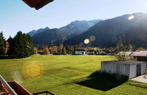 Steinach Apartment | Vacation apartment "Romi"