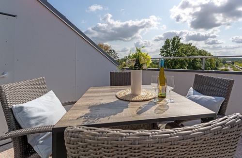 Haffkrug Apartment | Vacation apartment Studio 57 with 2 balconies in Haus Seetempel in Scharbeutz