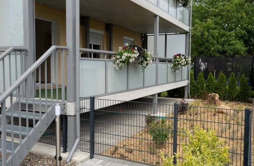 Hinterjessen Apartment | Vacation apartment "Schöne Auszeit" in Pirna, the "Gateway to Saxon Switzerland"