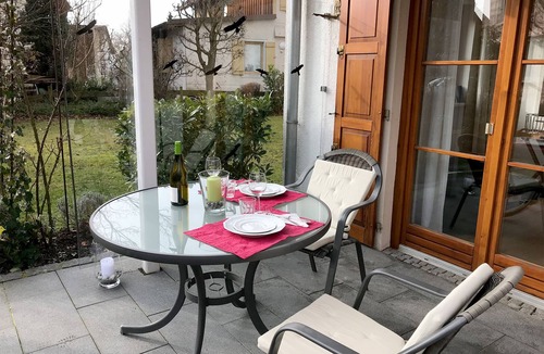 Bodolz Apartment | Vacation apartment Vera - idyllic location near the lake with terrace, garden and parking space