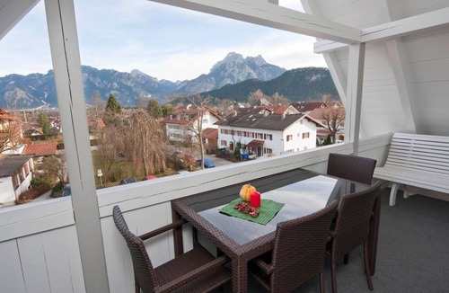 Fuessen Apartment | Vacation apartment Wanner (Säulingstraße 1 1/2) - Holiday apartment Säulingstraße
