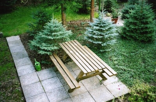 Hanichen Apartment | Vacation apartment with large garden area and outdoor swimming pool