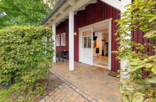 Ueckeritz Apartment | Vacation apartment with private sauna and fireplace, right on the beach.