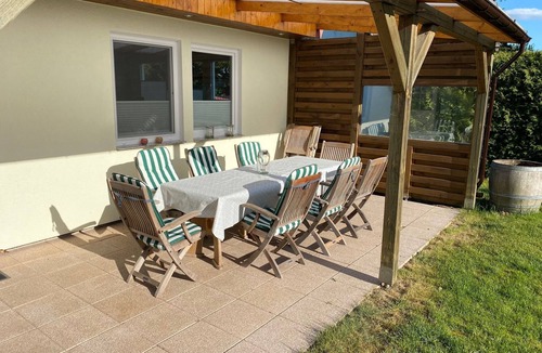 Buddenhagen House | Vacation bungalow in the countryside with direct train connection to the island of Usedom
