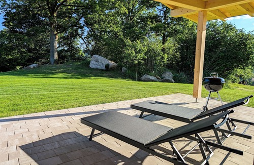 Brennberg Ski Chalet | Vacation chalet with sauna and large terrace at Ferienhof Schiegl in the bay. Forest