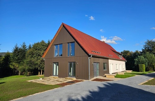 Reinhardtsdorf-Schoena Apartment | Vacation apartment/apartment for 8 guests with 115m² in Reinhardtsdorf-Schöna (297778)