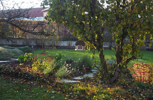 Arnsberg Apartment | Vacation home, 50 sqm, 3 bedrooms, terrace with large garden, max. 5 persons