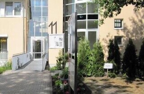Bad Sassendorf Apartment | Vacation home (80sqm) with balcony and view of the spa park