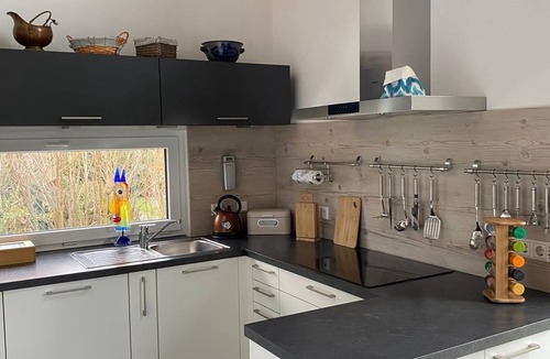 Markt Erlbach House | Vacation home Annemie - very cozy and modern house with a beautiful garden