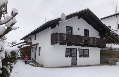 Oberaudorf House | Vacation home at the Hocheck leisure area, 105sqm
