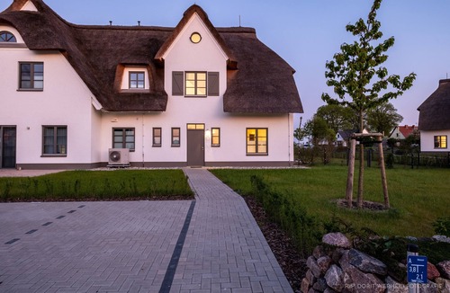 Stolpe b. Anklam Cottage | Vacation home Ole Bull 15 - Inseldomizil Stolpe - Vacation under thatch on Usedom