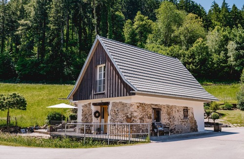 Hofstetten House | Vacation home for 4 guests with 70m² in Hofstetten (315252)