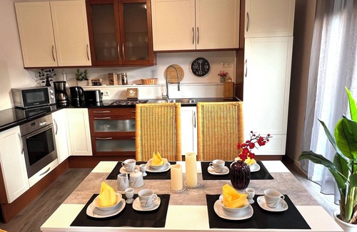 Meppen Apartment | Vacation home "Jonagold" Meppen Single storey Carport Terrace Free WiFi 2 bedrooms