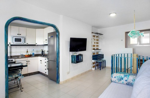 San Felipe House | Vacation Home "Las Sales Duplex" with Sea View, Terrace & Wi-Fi