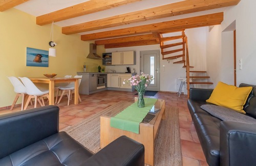 Heiligendamm House | Vacation home "Lavendel" with sauna, fireplace & terrace - quiet location for 4 people