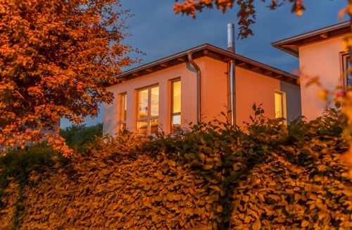 Heiligendamm House | Vacation home "Lavendel" with sauna, fireplace & terrace - quiet location for 4 people