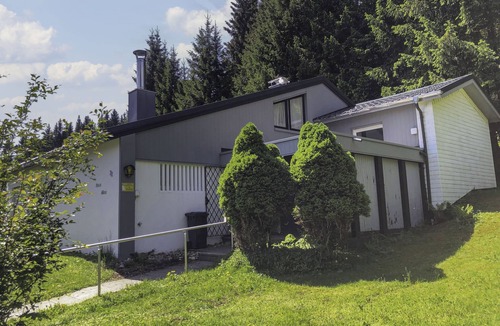 Schoenwald House | Vacation home Mimi by Interhome