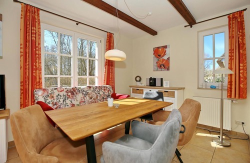 Klein Bollhagen House | Vacation home Nanni Klein Bollhagen - Thatched vacation home with sauna near the Baltic Sea
