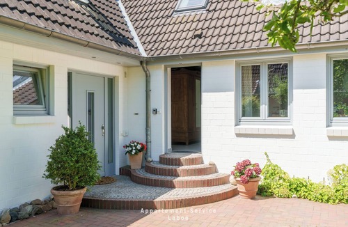 Heikendorf House | Vacation home Nord°54 - Your retreat on the Kiel Fjord.