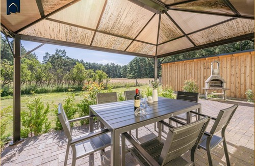 Garz House | Vacation home Oscar - Detached vacation home with large garden - pure nature and