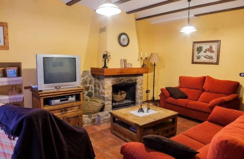 Cabanes House | Vacation home Rosa by Interhome