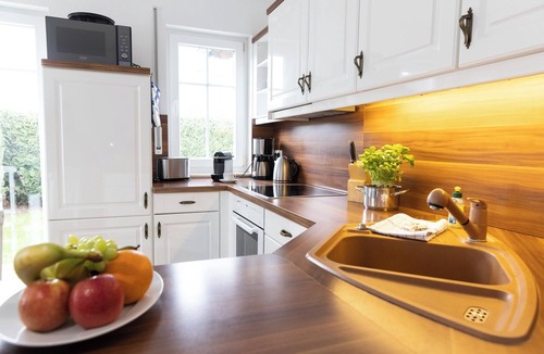 Zinnowitz House | Vacation home Schlehenweg in Zinnowitz for up to 10 people with sauna & WLAN