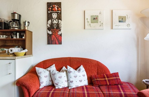 Lenzkirch House | Vacation Home "Schwarzwaldliebe" with Private Terrace, Private Garden & Wi-Fi