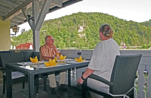 Obernzell Apartment | Vacation home with double bed, bunk bed and balcony
