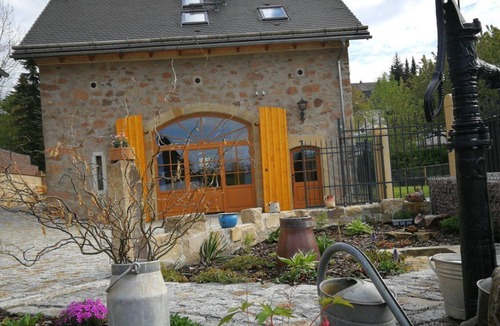 Altenberg House | Vacation in the old barn - vacation home, 2 bedrooms, shower, bath, WC