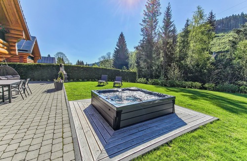 Falkau Ski Chalet | Vacation log cabin Black Forest 2 - Luxury chalet with sauna & whirlpool on the Feldberg